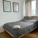 شقة Ohmyhome - View Grzybowska