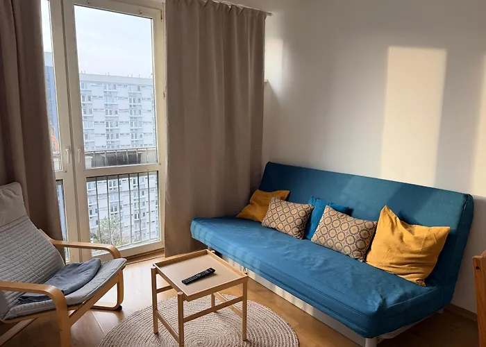 Ohmyhome - View Grzybowska Warsaw